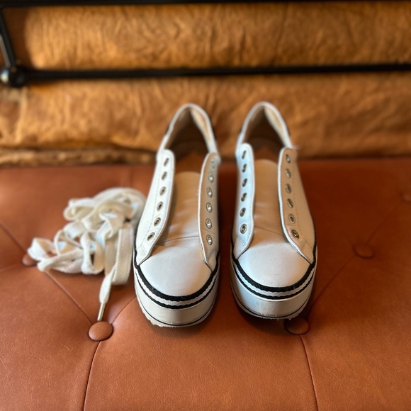 Joie Danbis Platform Sneakers - Picture 5 of 10